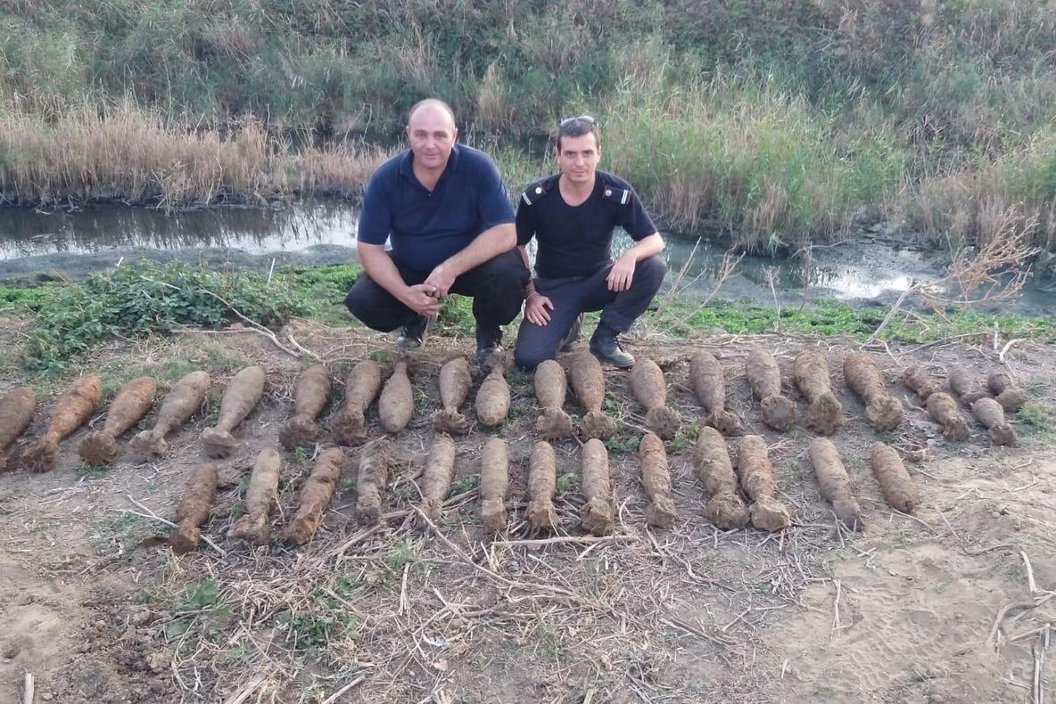 Arad: 49 de bombe găsite la marginea municipiului Arad. Căutările continuă