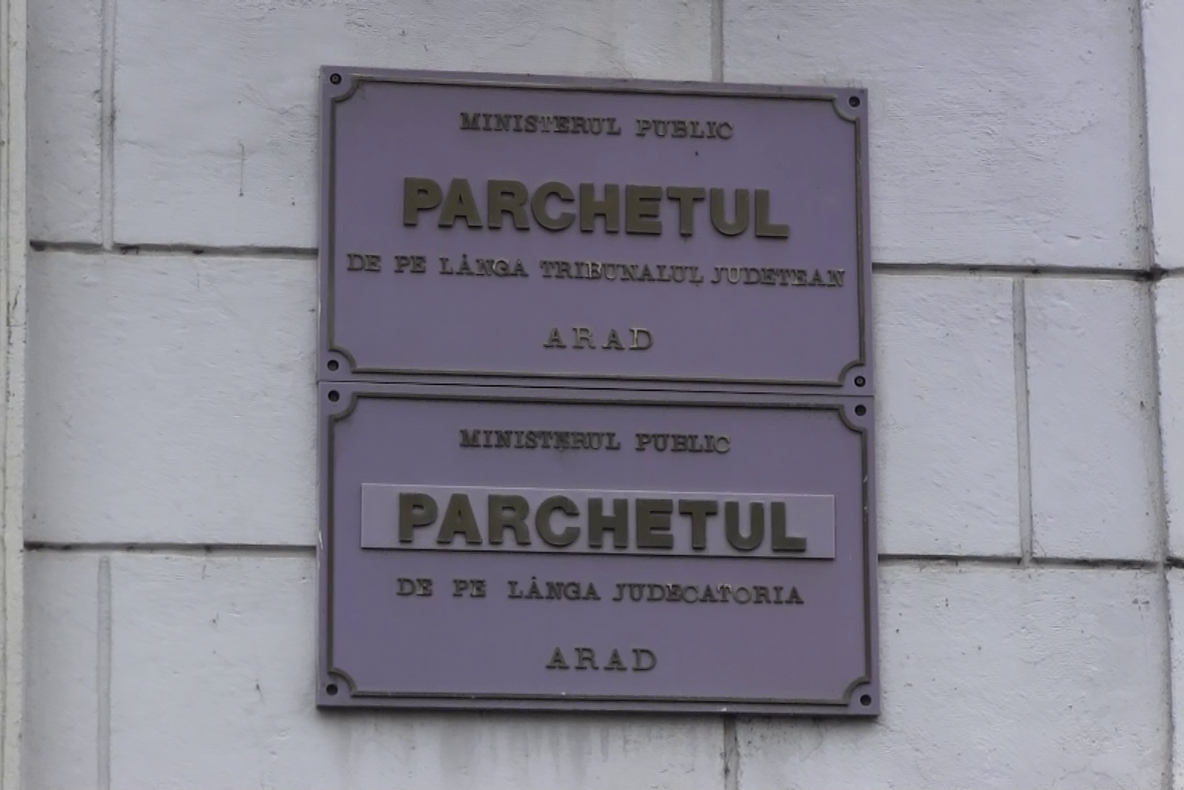 Arad: Procurorii din Arad fac cercetări în cazul unei femei care a fost internată cu COVID-19, iar medicii nu ar fi oferit informații familiei