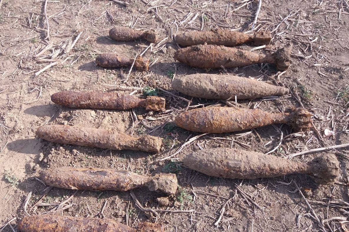 Arad: 60 de bombe, descoperite într-un depozit de muniție din Cel De-al Doilea Război Mondial de la marginea municipiului Arad. Bilanț final