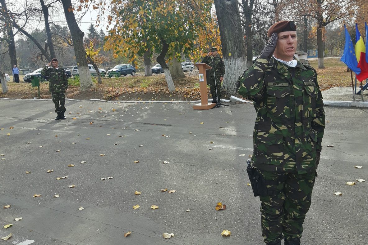 Arad: Armata Română face angajări: 100 de soldați profesioniști sunt căutați pentru unitatea din Cetatea Aradului. Condiții