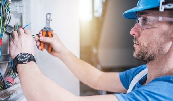 Arad: Județul Arad rămâne pe loc fruntaș în clasamentul muncii la negru. Câți oameni au fost descoperiți fără documente