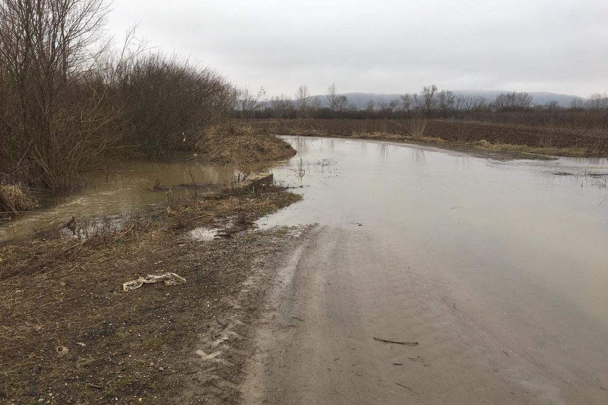 Arad: Cod galben de inundații, luni, în Arad și Bihor