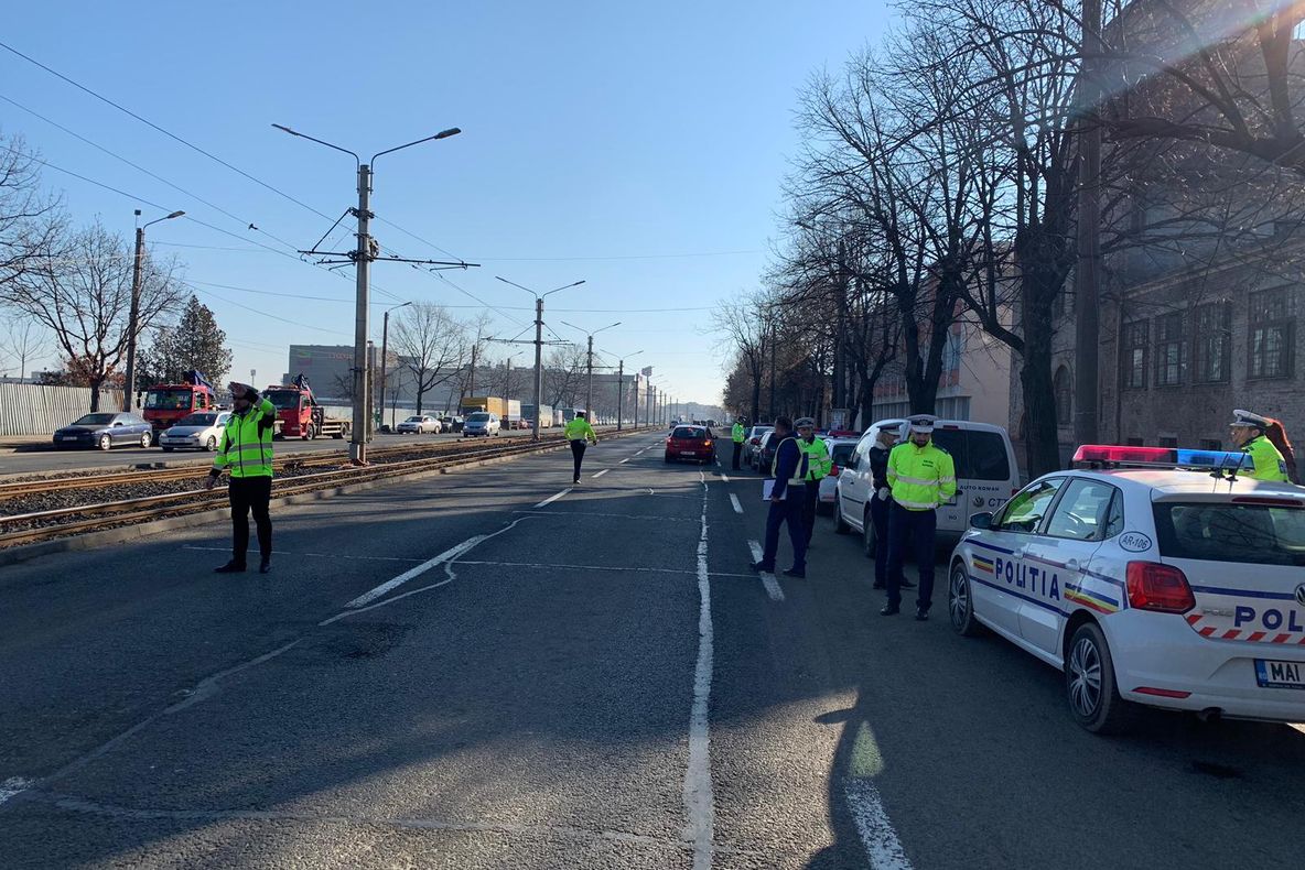 Arad: 90 de amenzi în doar câteva ore, date de polițiștii din Arad