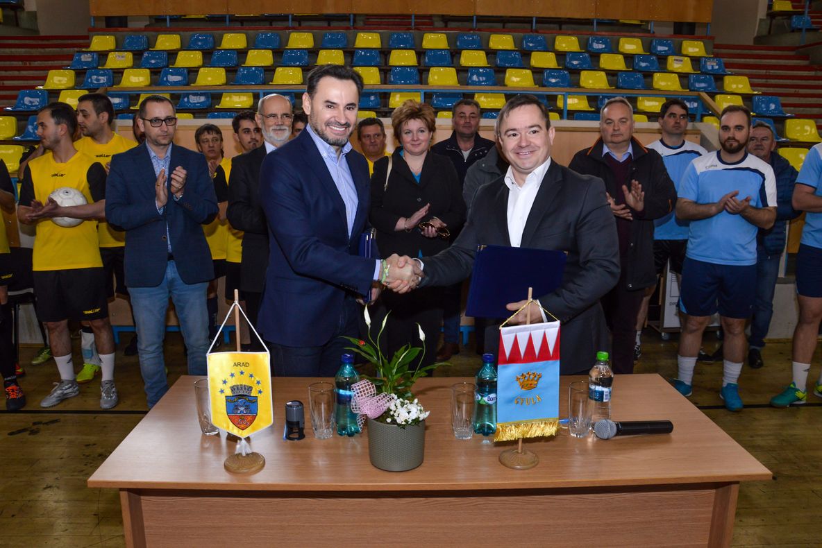 Arad: Programul de colaborare dintre municipiul Arad și Gyula, din Ungaria, extins. Ce prevede
