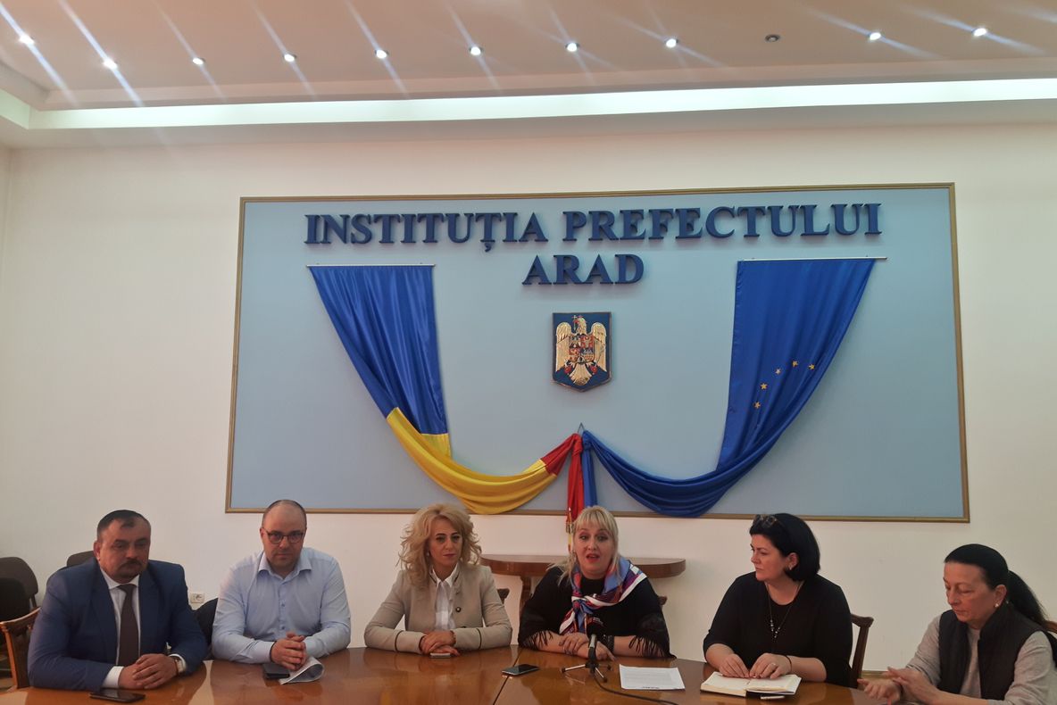 Arad: Agenţia Naţională pentru Arii Naturale Protejate caută parteneriate cu primăriile pentru ecologizarea zonelor poluate cu deşeuri. Prima structură teritorială, deschisă la Arad