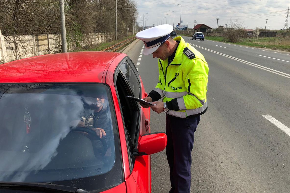 Arad: 70 de amenzi în doar 2 ore, aplicate în Arad. Motivul