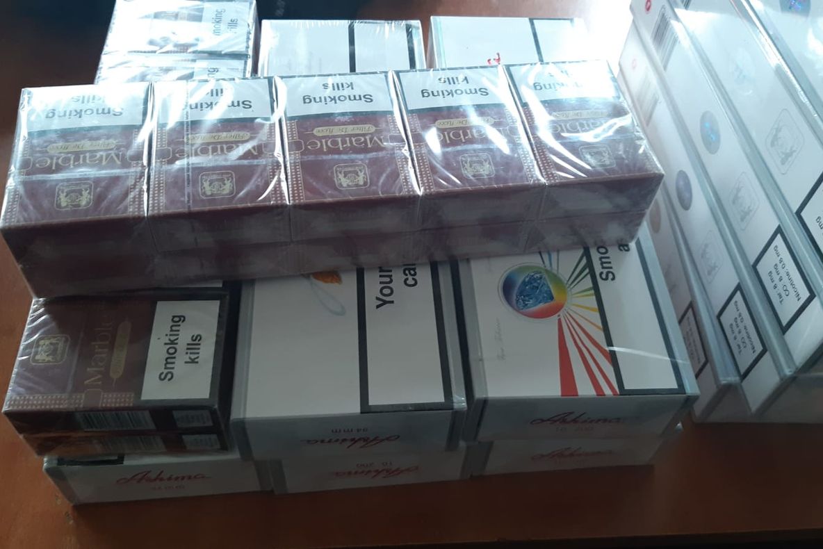 Arad: Țigări de contrabandă, confiscate în centrul municipiului Arad