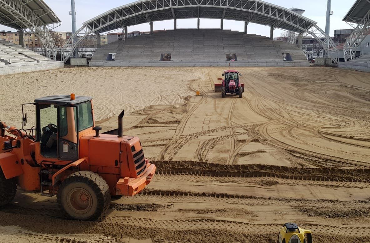 Arad: Stadionul "UTA-Francisc Neuman" din Arad, "sub asediu". Ce se întâmplă