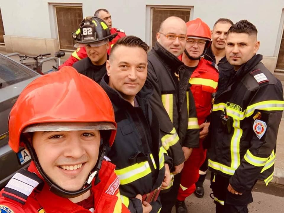 Arad: AUDIO Ceremonial militar și Porți Deschise, vineri, la ISU Arad, pentru a marca Ziua Pompierilor din România. Ceremoniile continuă sâmbătă cu o mare defilare