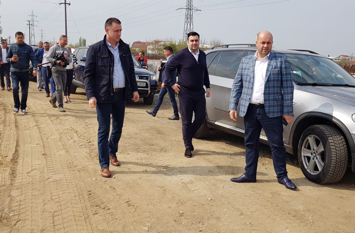 Arad: Ministrul Transporturilor, Răzvan Cuc: Dăm ordonanţă care va schimba total partea de achiziţii, să nu mai fim blocaţi de contestaţii