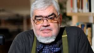 Arad: Scandalul cu trafic de droguri de mare risc, în care a fost reținut fiul lui Andrei Pleșu, schimbă programul. Marele om de cultură nu mai ajunge la Arad