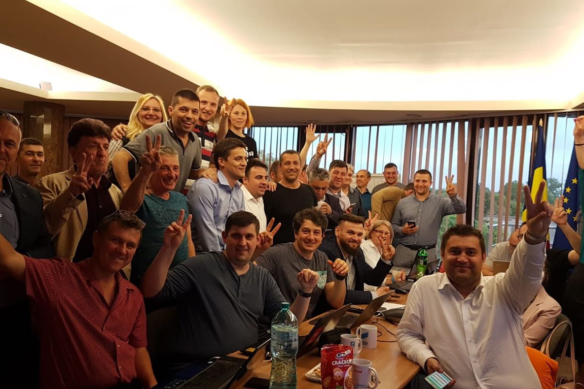 Arad: E.U.2019 USR Arad: Ne asumăm responsabilitatea de a produce acea schimbare atât de necesară