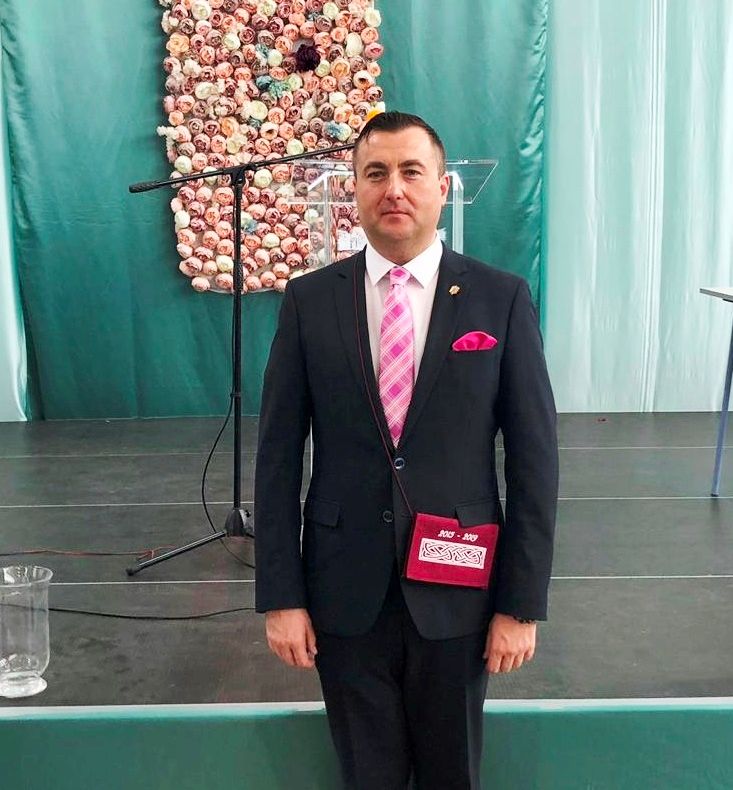 Arad:  Câteva sute de persoane, la ceremonia de absolvire de la liceul românesc "Nicolae Bălcescu" din Gyula, Ungaria