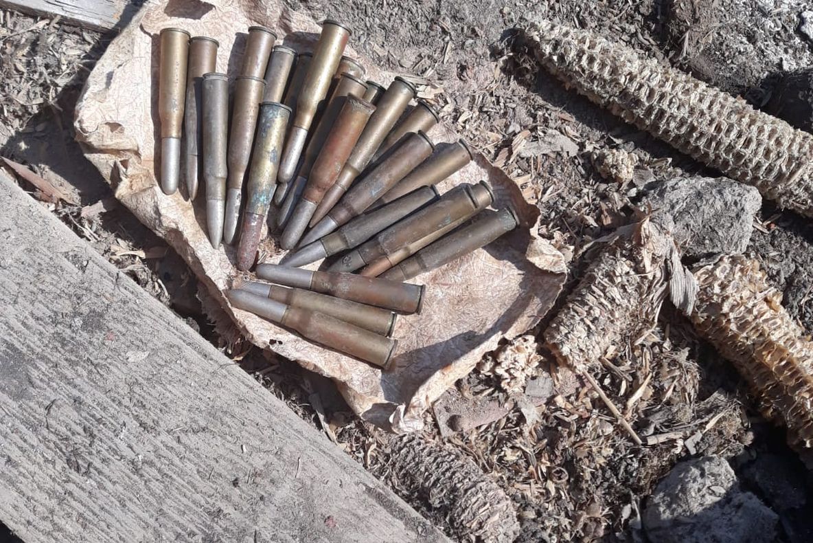 Arad: AUDIO 24 de cartușe din Cel de-al Doilea Război Mondial, descoperite, vineri, în podul unui dispensar din județul Arad. Ce s-a întâmplat