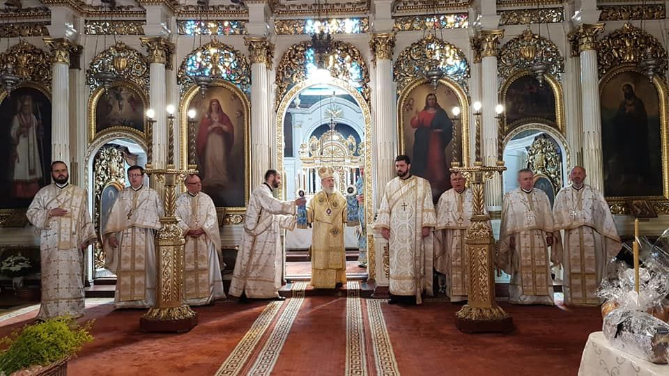 Arad: FOTO Catedrala Ortodoxă Veche din centrul Arad și-a sărbătorit hramul bisericii
