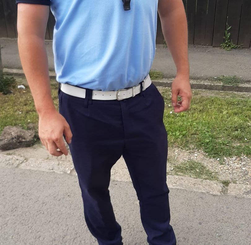 Arad: Camere video, atașate pe uniformele polițiștilor locali din Arad. Vor înregistra tot ce se întâmplă. Primarul Călin Bibarț: "avem dublu scop"