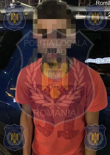 Arad: Panică în Arad. Un bărbat din Bacău agita un cuțit pe stradă. Ce s-a întâmplat