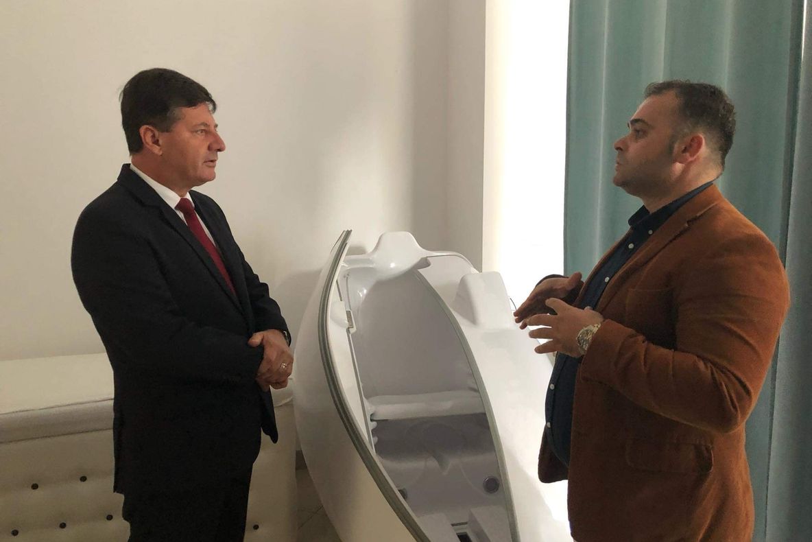 Arad: AUDIO FOTO Prima salină din stațiunea Moneasa, deschisă ca urmare a unei investiții private de 200.000 de euro