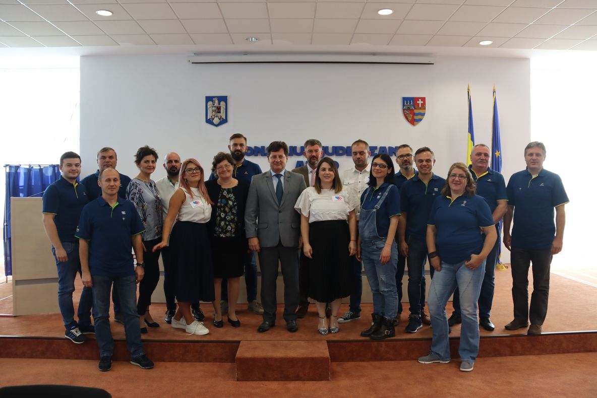 Arad: AUDIO 11 investitori, distinși cu Medalia Crucea Centenar, după ce au donat bani pentru modernizarea Spitalului Clinic Județean de Urgență Arad