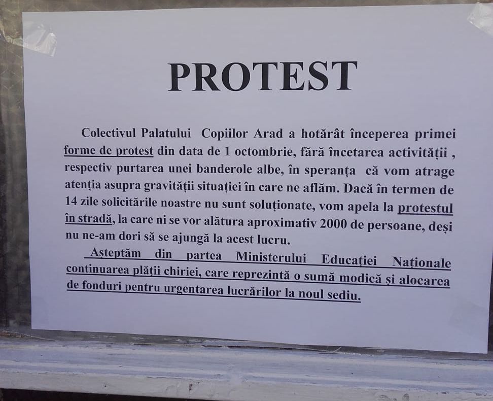 Arad: AUDIO Activitatea Palatului Copiilor din Arad a început, marți, cu proteste. Ce se va întâmpla cu instituția