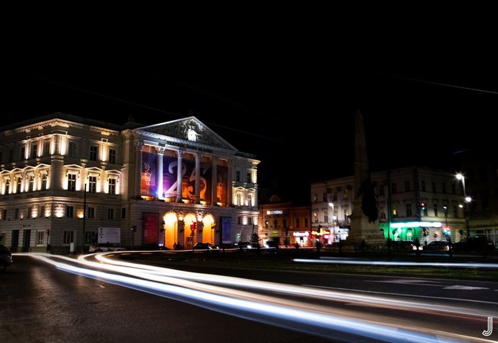 Arad: AUDIO Circa 8.000 de spectatori și peste 200 de artiști, la cea dea-a 25-a ediție a Festivalului Internațional de Teatru Clasic