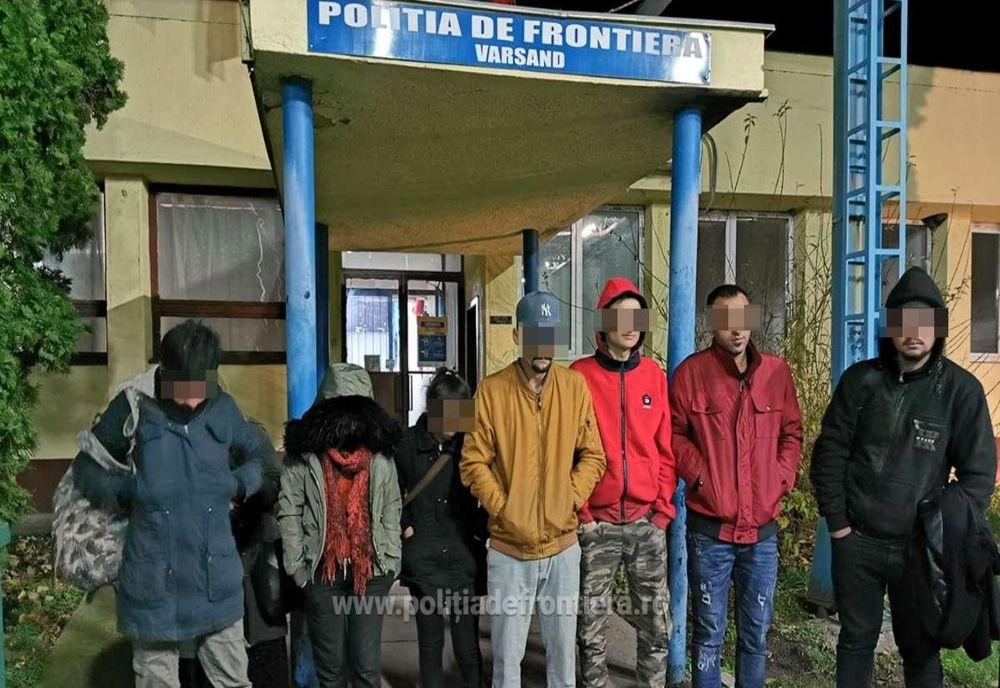 Arad: 8 migranți, cu taxiurile, ca să treacă ilegal frontiera de vest