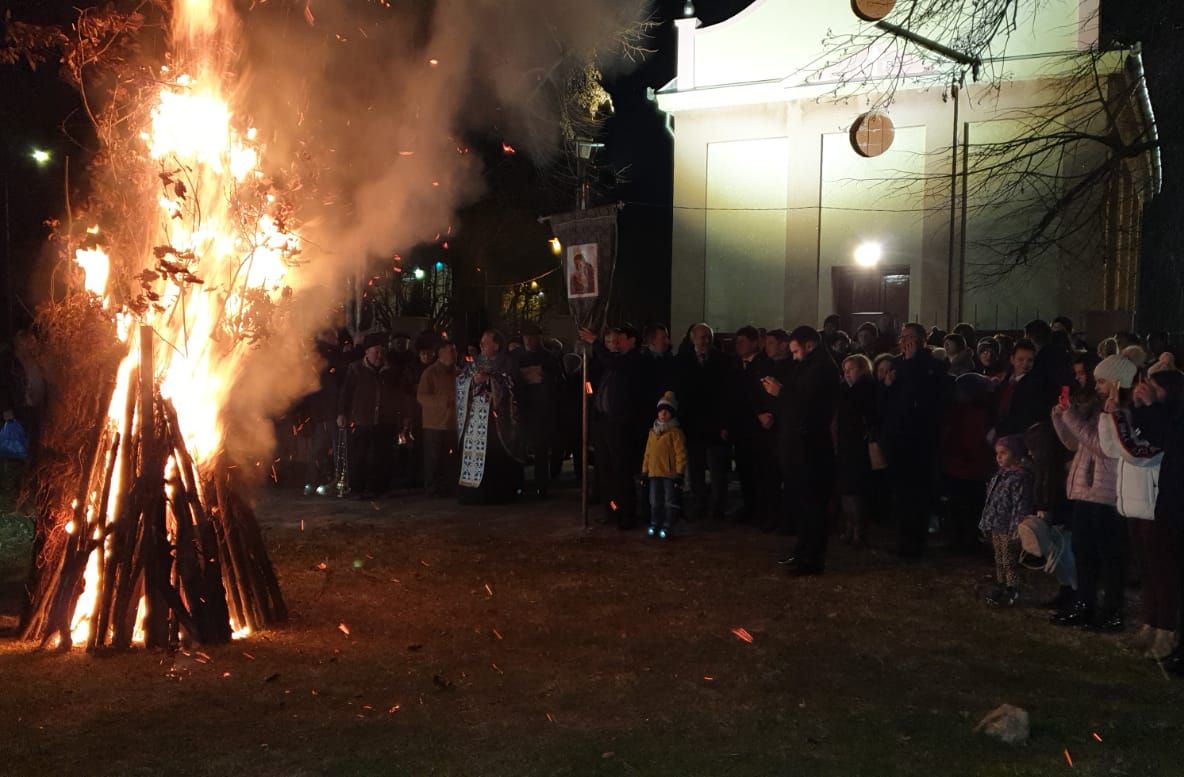 Arad: FOTO VIDEO Crăciunul Sârbesc. Tradiția cu totul special din Ajunul Crăciunului