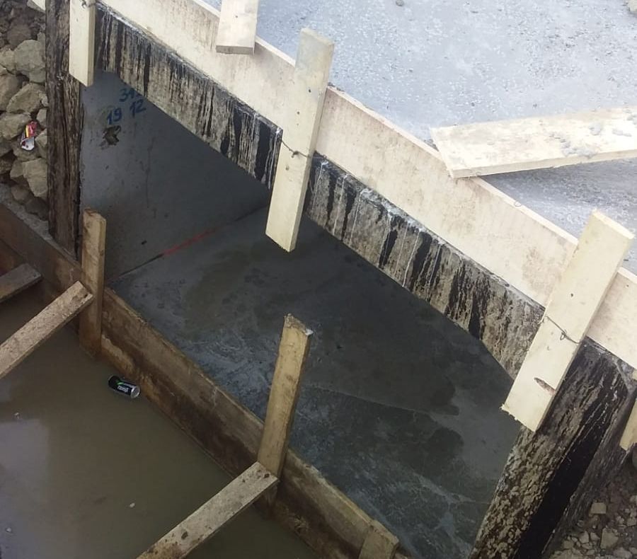 Arad: AUDIO Modernizarea unuia dintre cele mai degradate drumuri din Arad avansează în mod alert. Ce spun autoritățile