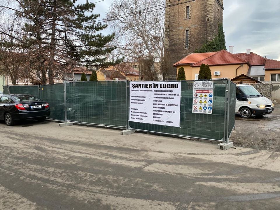 Arad: AUDIO Primul pas pentru mutarea comercianților din Piața Catedralei din centrul Aradului