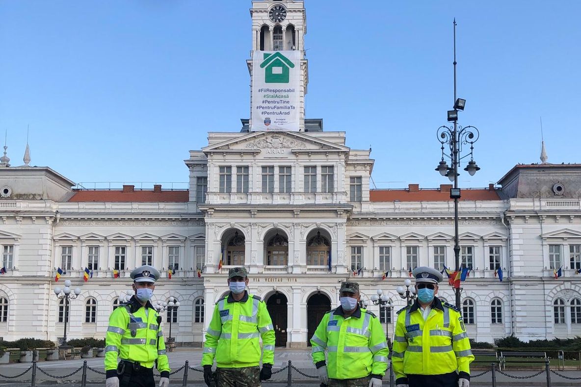 Arad: Controale intensificate la Arad, după ce s-a constatat o relaxare a respectării ordonanțelor militare
