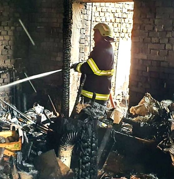 Arad: AUDIO 6 incendii de vegetație uscată în 24 de ore, dintre care două puteau avea consecințe tragice