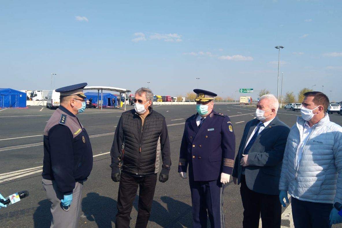 Arad: Ministrul Afacerilor Interne, Marcel Vela: sunt români care nu pot tranzita Austria pentru a ajunge la domiciliu; vom rezolva bilateral