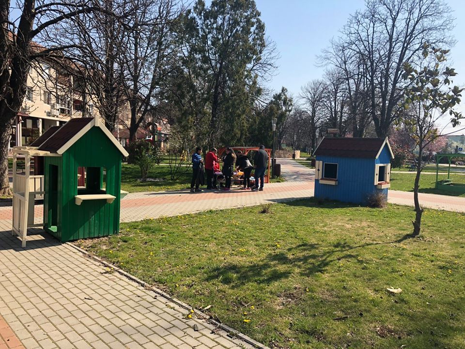 Arad: Orașul Nădlac se confruntă cu un nou fenomen. Primarul face apel la Guvern să închide tranzitul de autoturisme pe la Nădlac 1