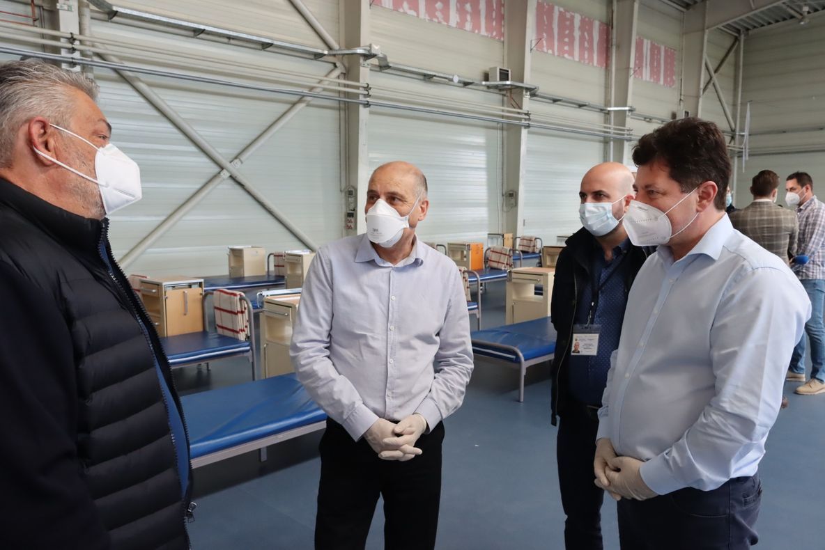 Arad: Celebrul doctor Virgil Musta, la Arad: "frumos surprins de ceea ce văd aici". Ce spune despre succesul pe care îl are Timișoara 