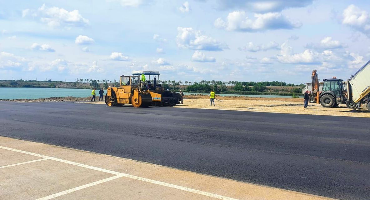 Arad: AUDIO Litoralul Vestului, așa cum este promovată plaja Lacului Ghioroc, îndeplinește condiția de bază ca să devină stațiune turistică de interes local