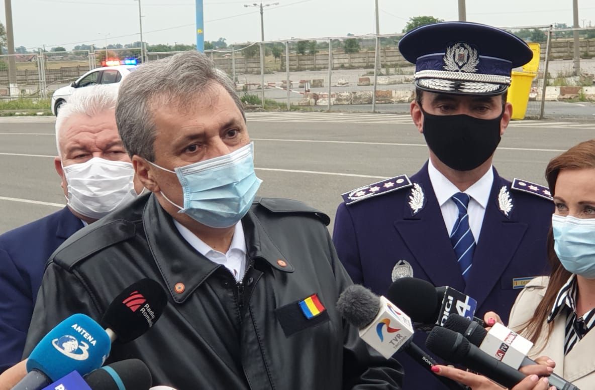 Arad: Ministrul Afacerilor Interne, Marcel Vela, este, vineri, la Nădlac 1