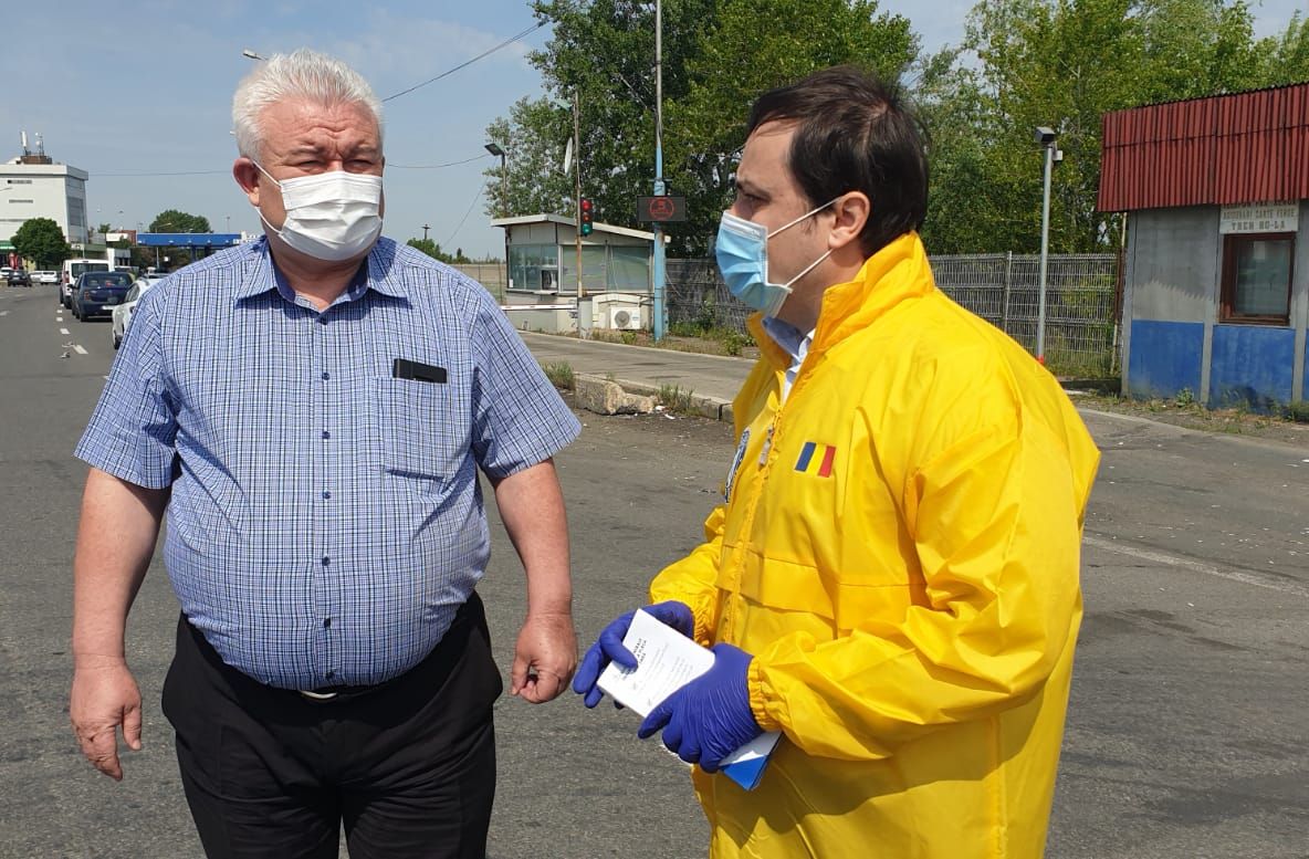 Arad: FOTO VIDEO Campanie de informare a românilor care ies din țară, lansată  chiar de Ziua Europei. Ce trebuie să știe oamenii