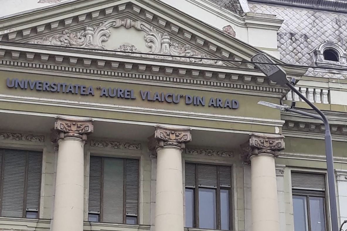 Arad: Înscrierile la Universitatea "Aurel Vlaicu" din Arad au loc în condiții speciale, în perioada 6-26 iulie
