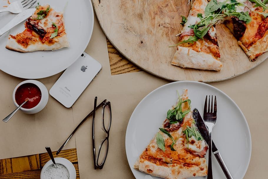 Arădenii pot comanda mâncare acasă de la aceste restaurante (P)