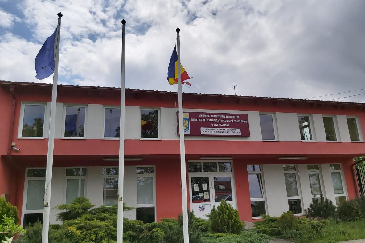 Arad: AUDIO 10 ani de la înființarea, în județul Arad, a celei mai moderne subunități de pompieri din România 