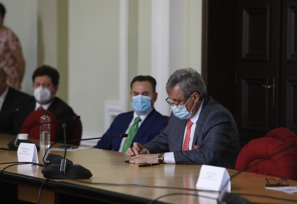 Promisiuni și proiecte pentru infrastructura județului Arad