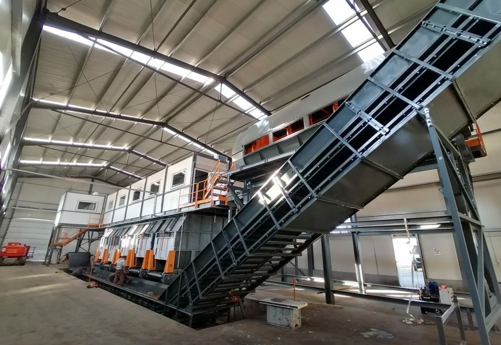 Reciclare la Arad: va fi pusă în funcțiune stația de sortare