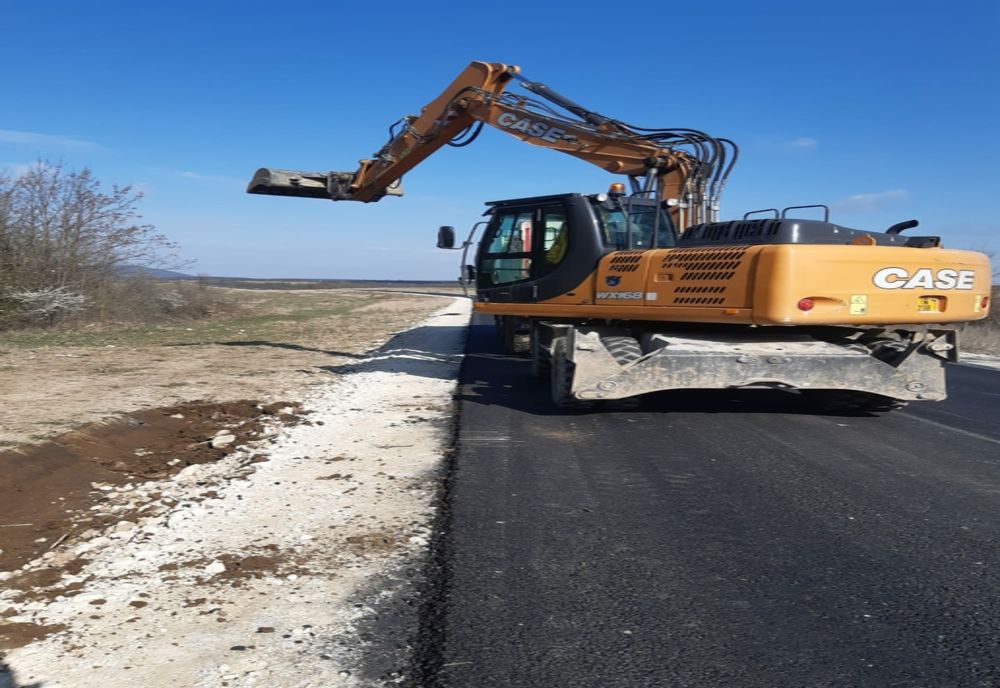 Drum județean din Arad în plin șantier