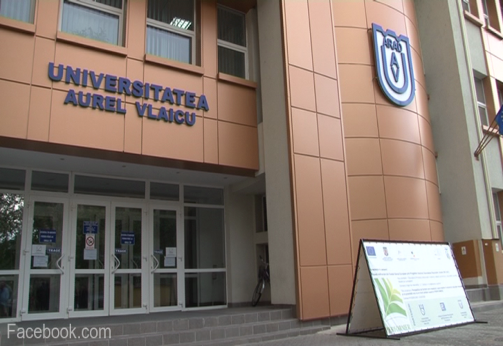 Studenţii de la UAV încep cursurile cu prezenţă fizică, iar cei de la UVVG, în sistem hibrid