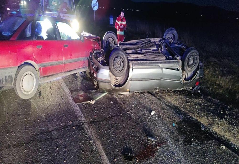 Un tânăr care s-a urcat la volan băut a provocat un grav accident ruiter