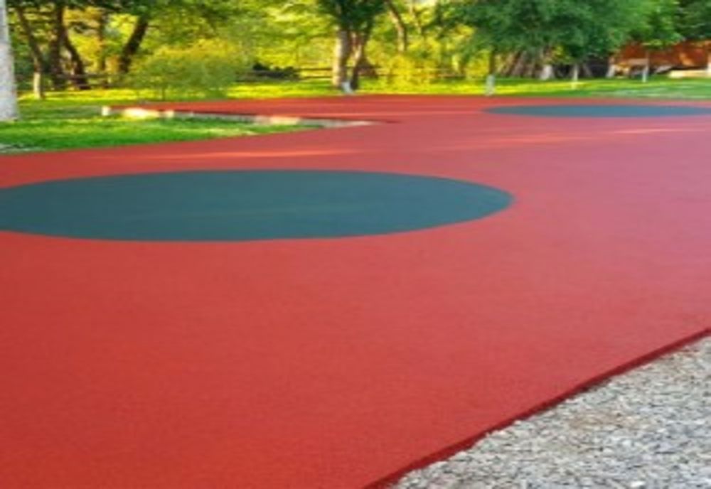 Precizări privind operațiunea de reamenajare a unor locuri de joacă din Arad: ce se întâmplă când pui tartan