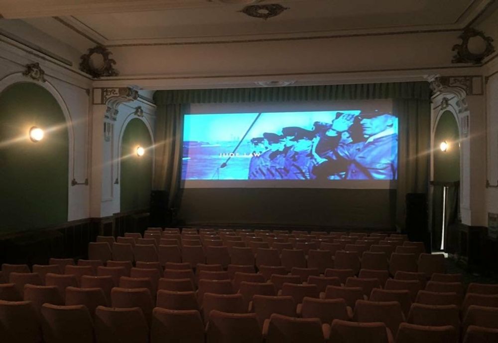 Caravana Les Films de Cannes revine la Arad pe 10 iunie. Proiecții cu filme de autor