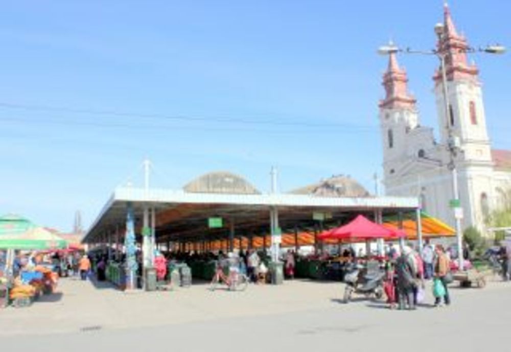 Piaţa Catedralei se închide după un secol, pentru a deveni zonă de promenadă