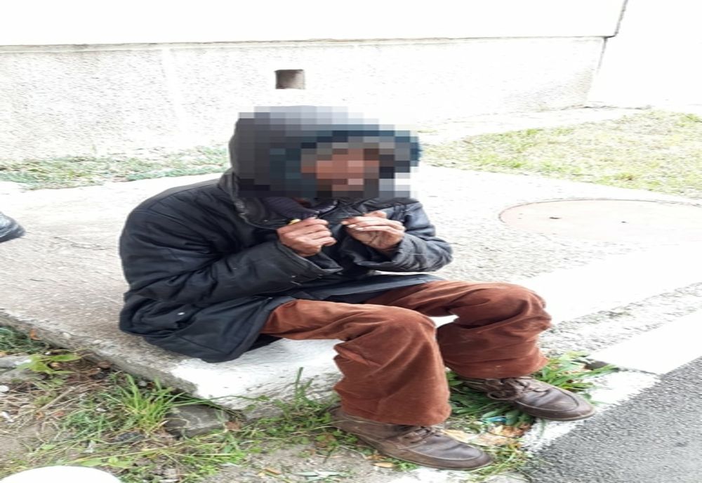 Sute de cerșetori amendați în Arad. Cel mai insistent vine din Caraș-Severin