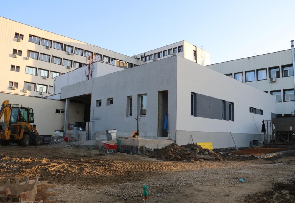 Stadiul lucrărilor la extinderea Unității de Primire Urgențe de la Spitalul Județean Arad